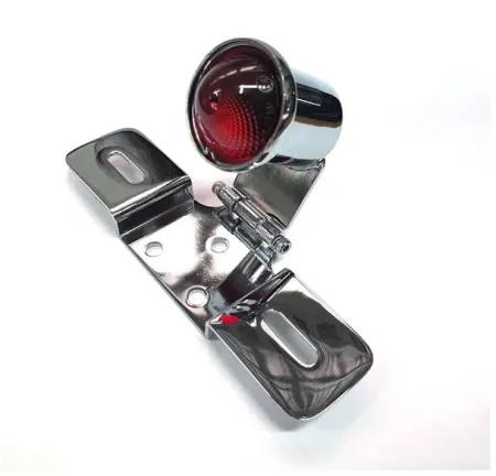 Doss LED Old School Taillight Type 6 In Chrome With Red Lens (62-21517L)